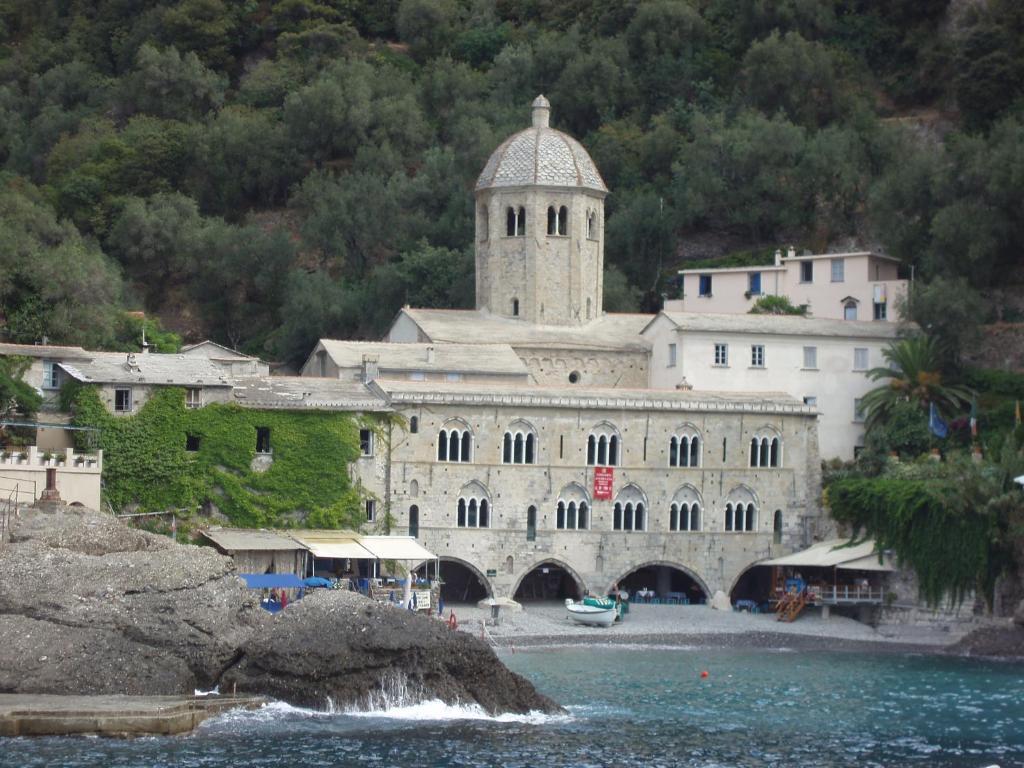 Augusta Albergo B&B Camogli Bagian luar foto