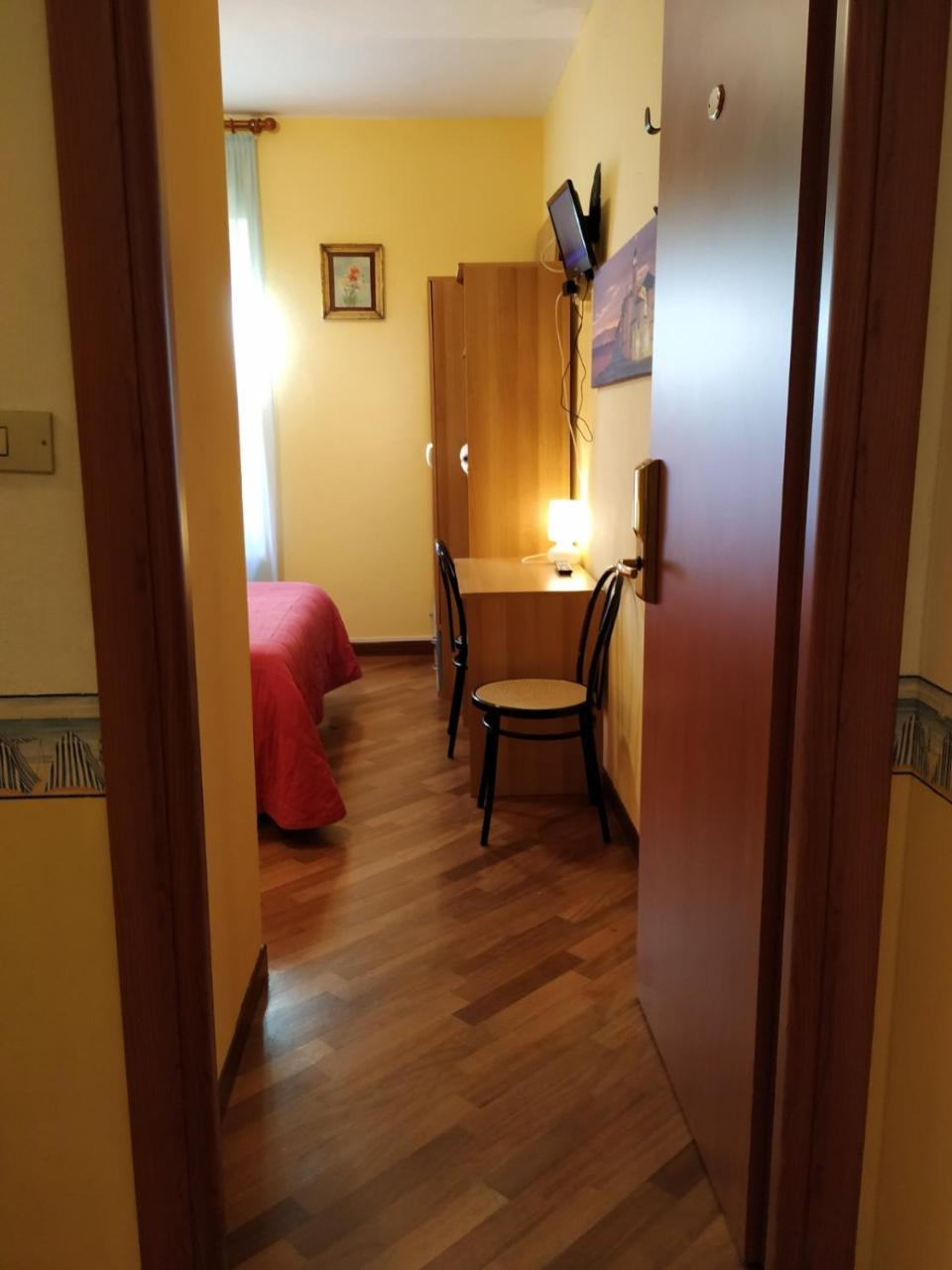 Augusta Albergo B&B Camogli Bagian luar foto