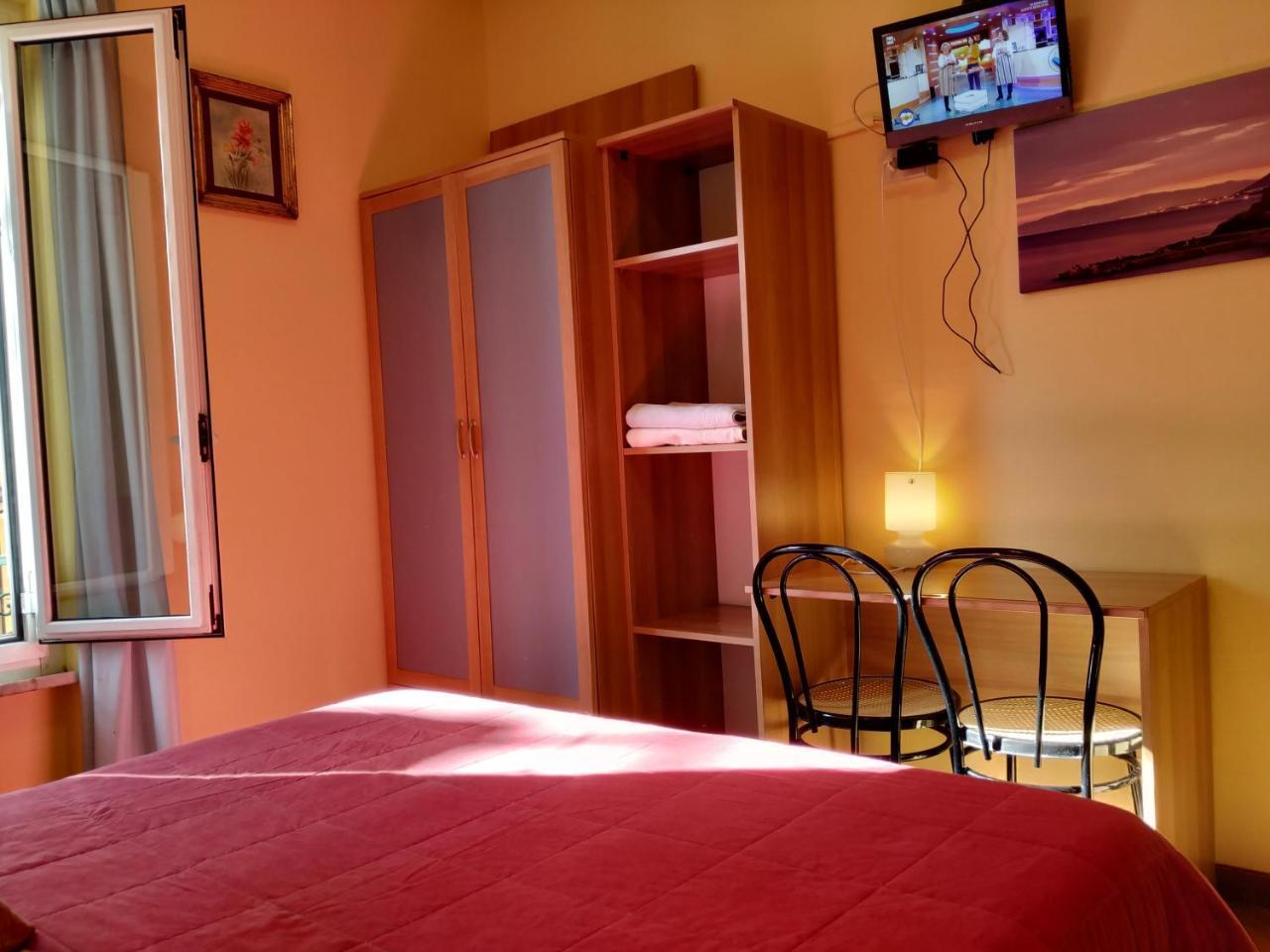 Augusta Albergo B&B Camogli Bagian luar foto