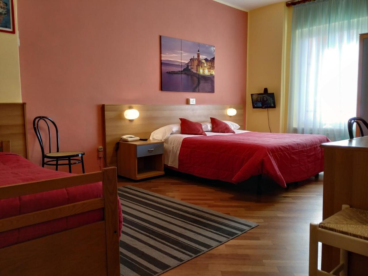 Augusta Albergo B&B Camogli Bagian luar foto