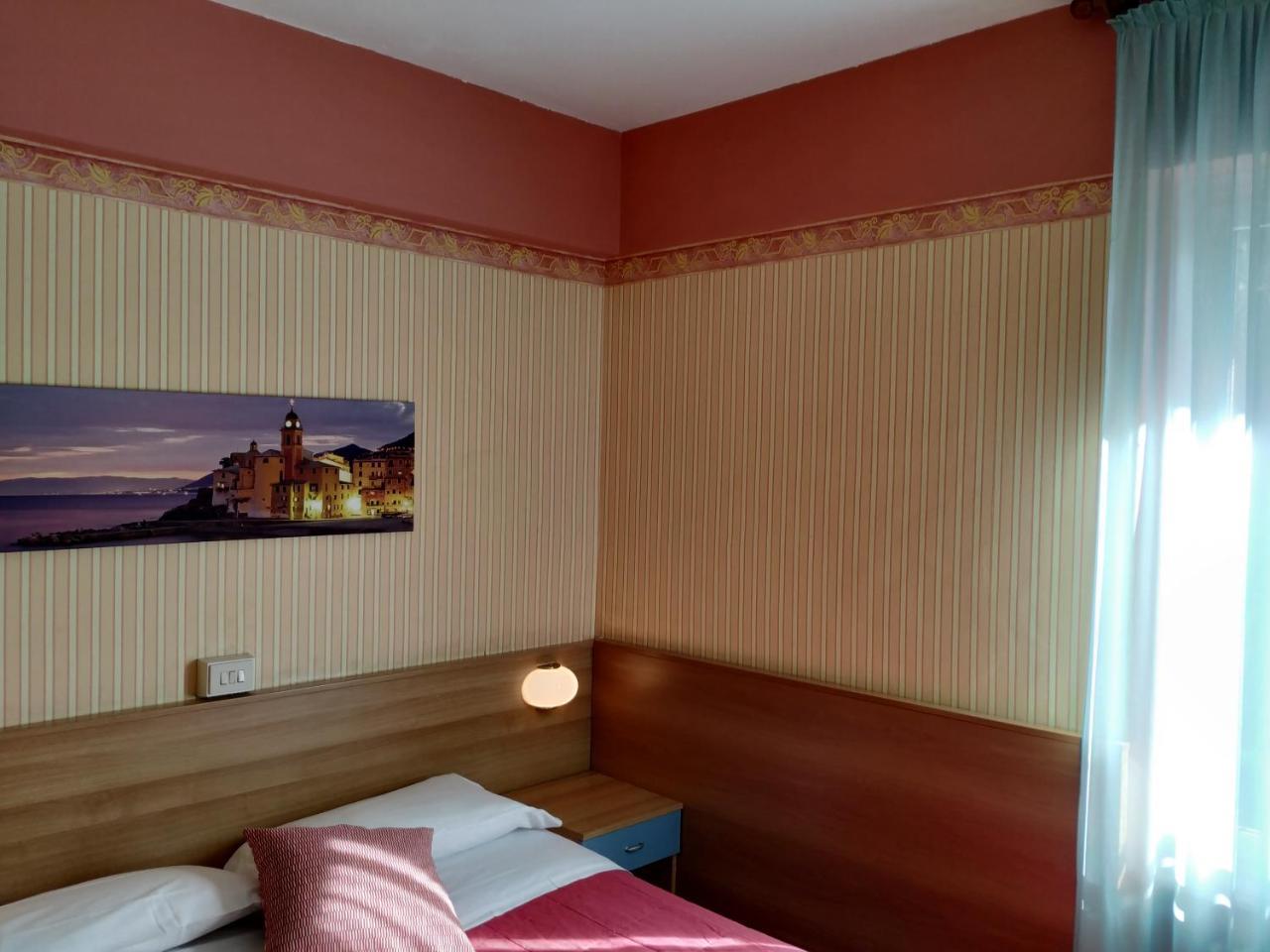 Augusta Albergo B&B Camogli Bagian luar foto